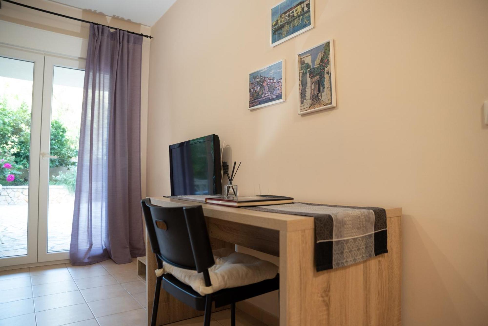 Solari Hill Maisonette Alepou Exteriör bild